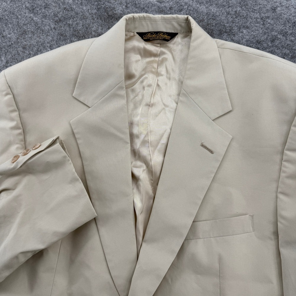 Brooks Brothers Blazer Mens 42 Beige Two Button Sport Coat Made in USA